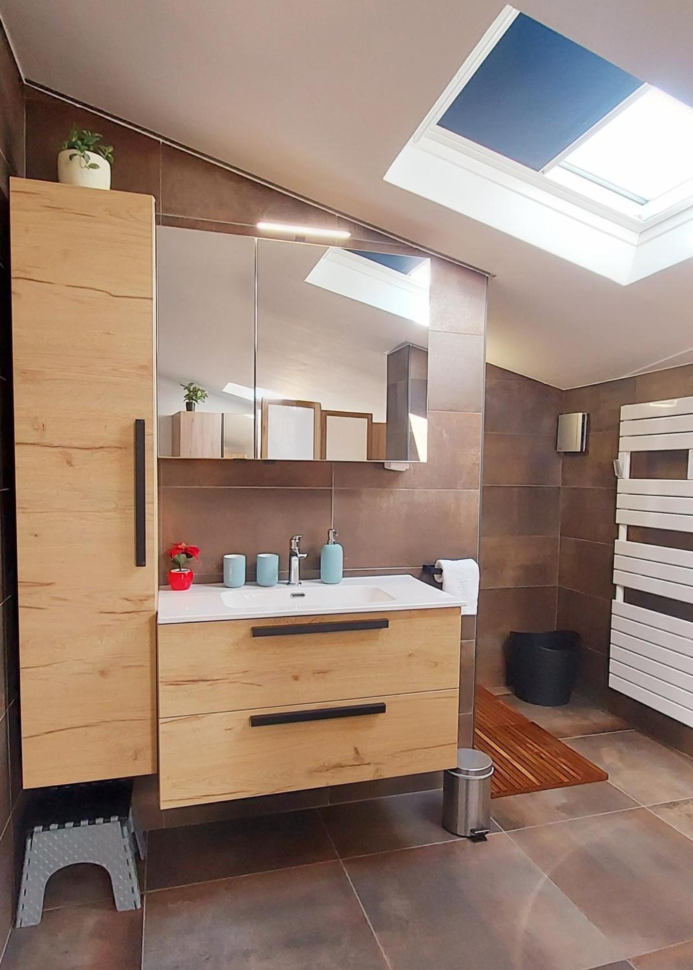 Spacieuse Dependance Duplex 50 M2 Classe 3 Etoiles Sans Vis-A-Vis Greoux-les-Bains Bagian luar foto